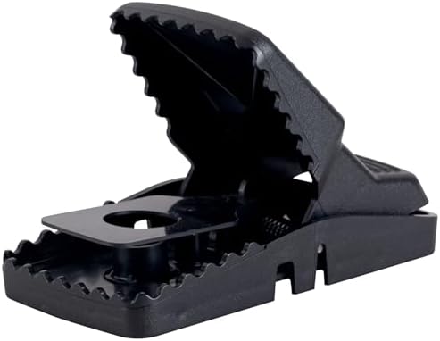 Tomcat Rat Snap Trap, for Home and Farm Use, Kills Rats, Removable Bait Cup, Easy-Set Features, 4-Pack