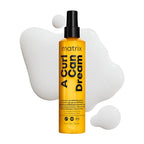 Matrix A Curl Can Dream Scrunch N' Go Defining Spray For Wavy and Curly Hair, Frizz Control and Heat Protection Hair Spray, With Manuka Honey Extract