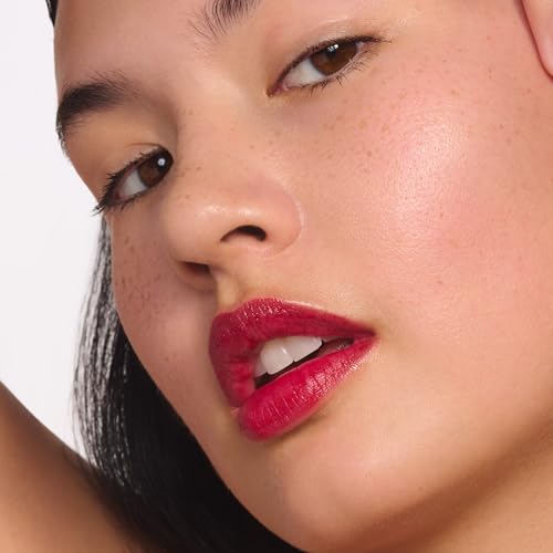 Clarins NEW Water Lip Stain | Long Lasting, Transfer-Proof, Lightweight and Kiss Proof | Buildable Matte Finish | Contains Hyaluronic Acid | 0.2 Fluid Ounces