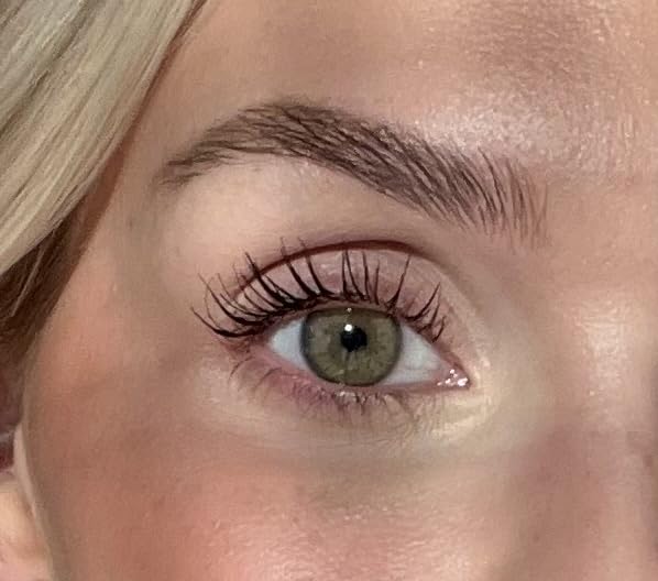 Hypoallergenic Mascara Sensitive Eyes - Smudge-Proof, Sweatproof, Lengthening Mascara with amazing separation of the lashes - Vegan, Non Toxic Mascara Black