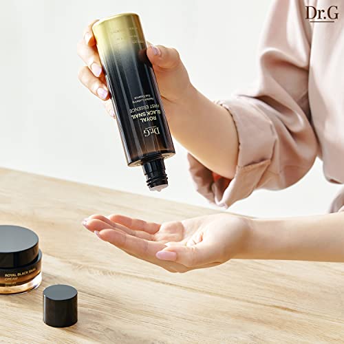 Dr.G Royal Black Snail Mucin Essence, 165ml - Korean Essence Skincare, Korean Skin Care Moisturizer, Snail Mucin Moisturizer, Snail Mucin Serum, Snail Serum, Korean Moisturizer for Dry Skin, Kbeauty