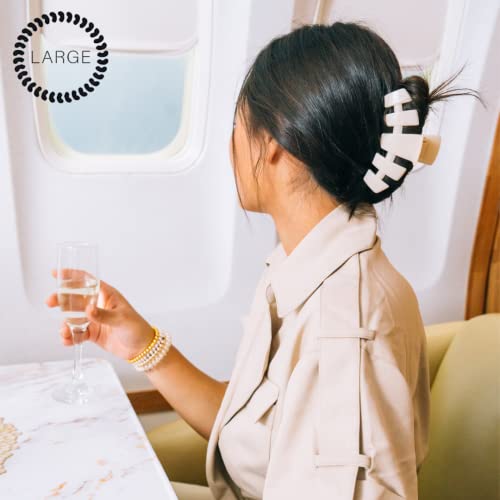TELETIES - Large Hair Clip - Strong Grip, Bendable Teeth, Comfortable Curved Design - Ideal for Thick Hair - For All Hair Textures - Almond Beige