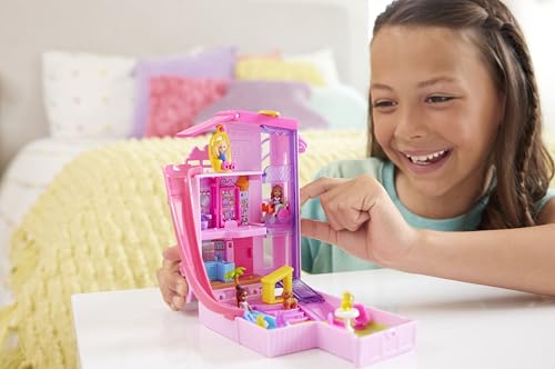 Polly Pocket Barbie Dreamhouse Compact, Dollhouse Playset with 3 Micro Dolls, 1 Puppy, 11 Accessories, Elevator & Pool