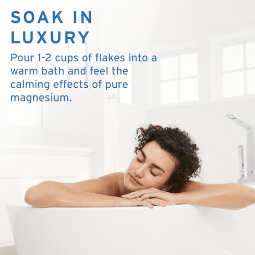 Life-flo Pure Magnesium Bath Flakes - Epsom Salt Bath Soak Alternative - Unscented Magnesium Flakes from The Zechstein Seabed - Relaxing Foot Bath with Ancient Trace Minerals - 60-Day Guarantee, 44oz