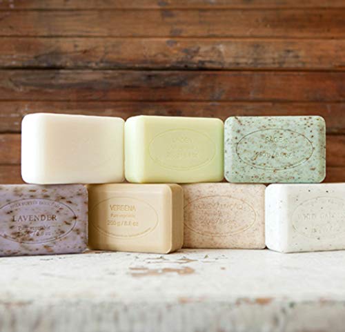 Pre de Provence Artisanal Soap Bar, Enriched with Organic Shea Butter, Natural French Skincare, Quad Milled for Rich Smooth Lather, 8.8 Ounce, Sandalwood