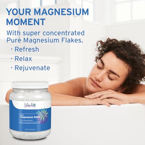 Life-flo Pure Magnesium Bath Flakes - Epsom Salt Bath Soak Alternative - Unscented Magnesium Flakes from The Zechstein Seabed - Relaxing Foot Bath with Ancient Trace Minerals - 60-Day Guarantee, 44oz