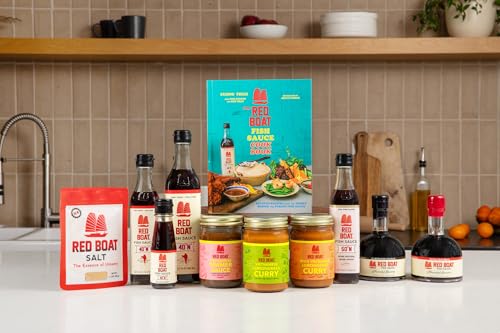 Red Boat Fish Sauce | Premium 40°N Fish Sauce made with just 2 ingredients in Vietnam | Keto, Paleo & Whole 30 | Sugar free | 17 fl oz (Pack of 2)