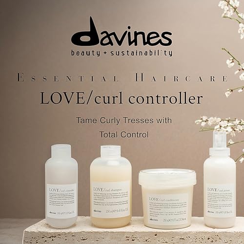 Davines LOVE Curl Cream, Weightless Curl Defining Leave-On Serum For Curly And Wavy Hair, Residue-Free Softness and Shine, 5.07 Fl Oz