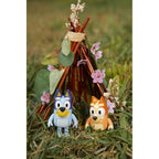 Bluey Family Figure 4-Pack – Includes, Bingo, Mum (Chilli) & Dad (Bandit), Poseable Collectible Toys for Kids, Durable Cake Toppers, for Toddlers & Fans, Ages 3+