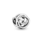 PANDORA Family Always Encircled Heart Charm - Compatible Moments - Stunning Women's Jewelry - Gift for Her - Made with Sterling Silver - With Gift Box