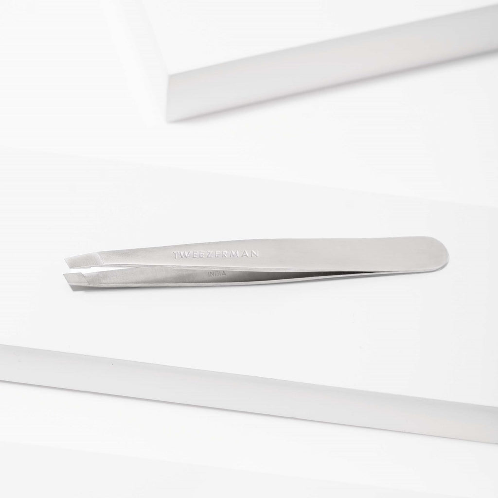 Tweezerman Stainless Steel Slant Tweezer for Eyebrows Silver