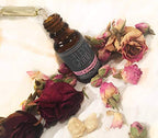Rose and Frankincense Face Serum - 100% Natural, Vegan, Moisturising, Anti Ageing, Wrinkle and Line Reducing Ingredients, Cruelty Free, Palm Oil Free, Plastic Free, Handcrafted in the UK - 20ml