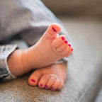 Piggy Paint | 100% Non-Toxic Girls Nail Polish | Safe, Cruelty-free, Vegan, & Low Odor for Kids | Glamour Girl