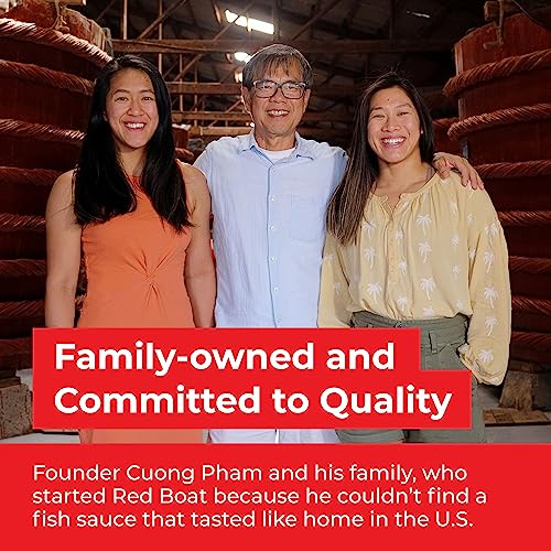 Red Boat Fish Sauce | Premium 40°N Fish Sauce made with just 2 ingredients in Vietnam | Keto, Paleo & Whole 30 | Sugar free | 17 fl oz (Pack of 2)