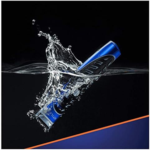 Gillette Fusion ProGlide Styler 3-in-1 Waterproof Trimmer for Man, Achieve Any Facial Hair Style with Three Exchangeable Combs (2 mm, 4 mm, 6 mm)