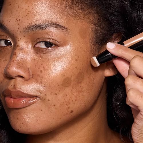 MCoBeauty Instant Contour Beauty Wand, Medium/Dark, Sculpt & Define for a Natural Contour, Vegan, Cruelty Free Cosmetics
