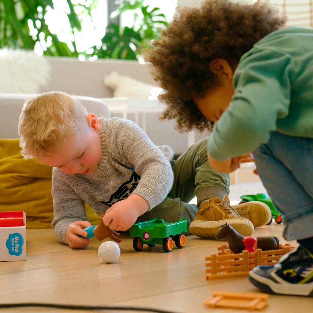 SmartMax My First Farm Tractor STEM Magnetic Discovery Play Set with Moving Tractor for Ages 1-5