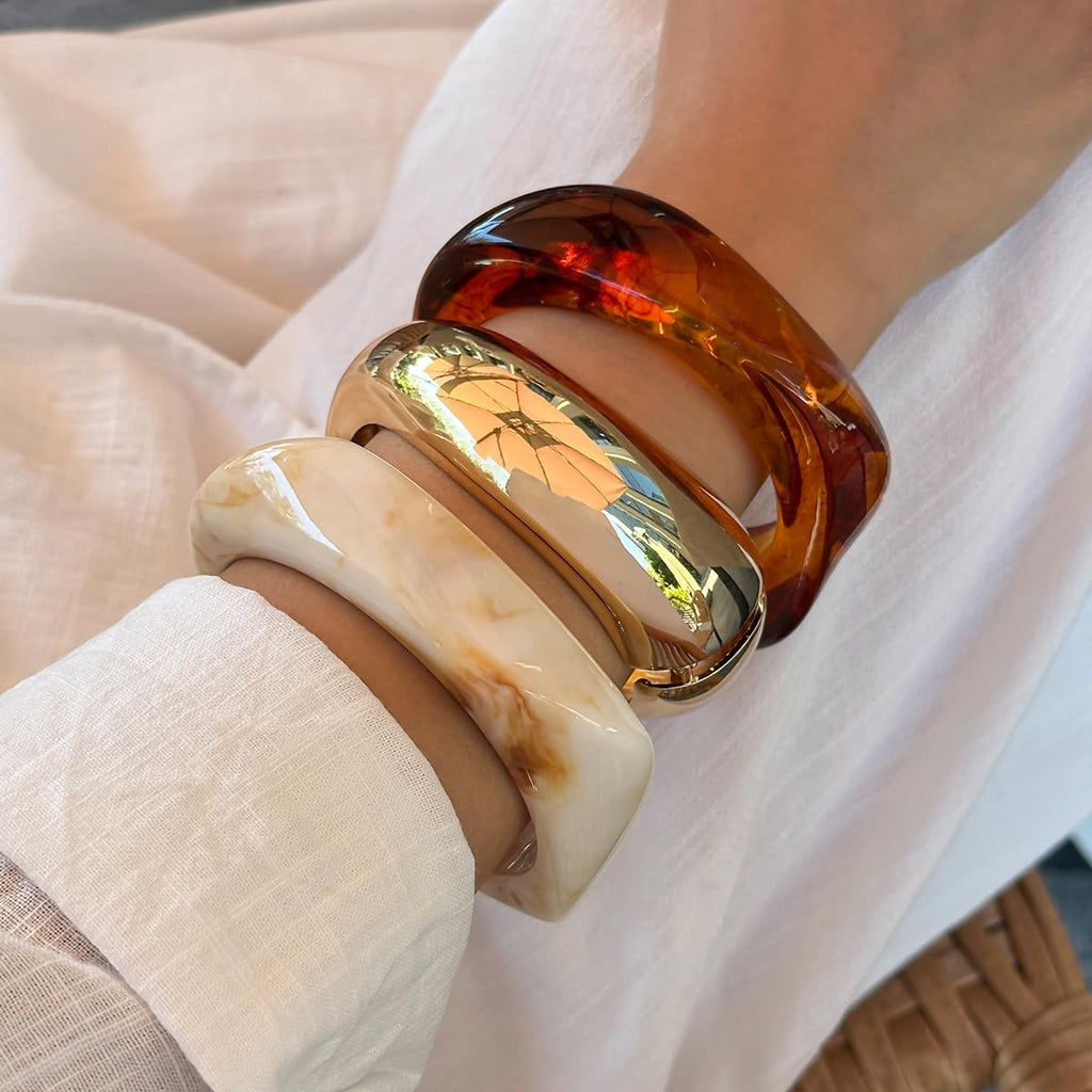 AVOGIR Chunky Acrylic Bangle Bracelet for Women Colorful Resin Bracelets Trendy Stack Statement Cuff Jewelry Gift (Gold 02)