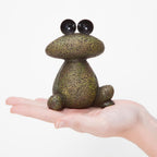 Bits and Pieces - Two Frogs Garden Sculptures for Lawn or Patio - Waterproof Garden Decor Set - Frog Statues Minimalistic Design