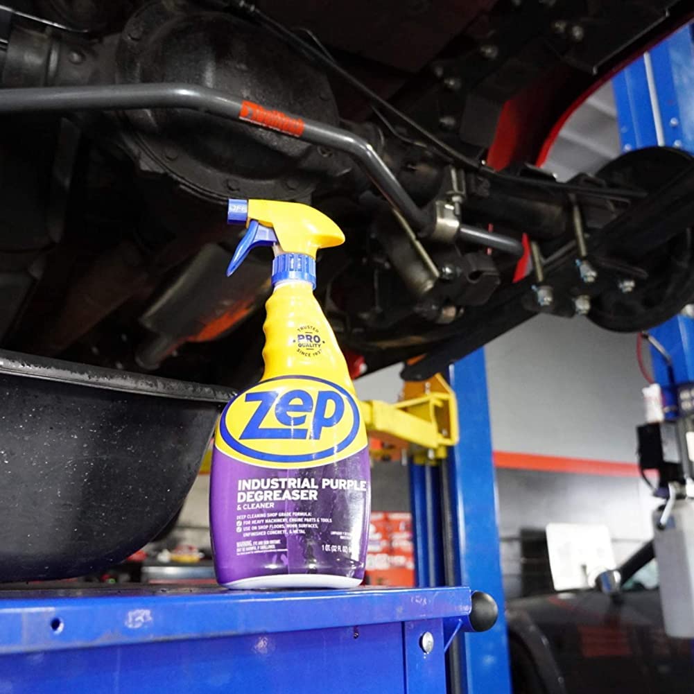 Zep Industrial Purple Cleaner and Degreaser Concentrate - 32 (Case of 12)