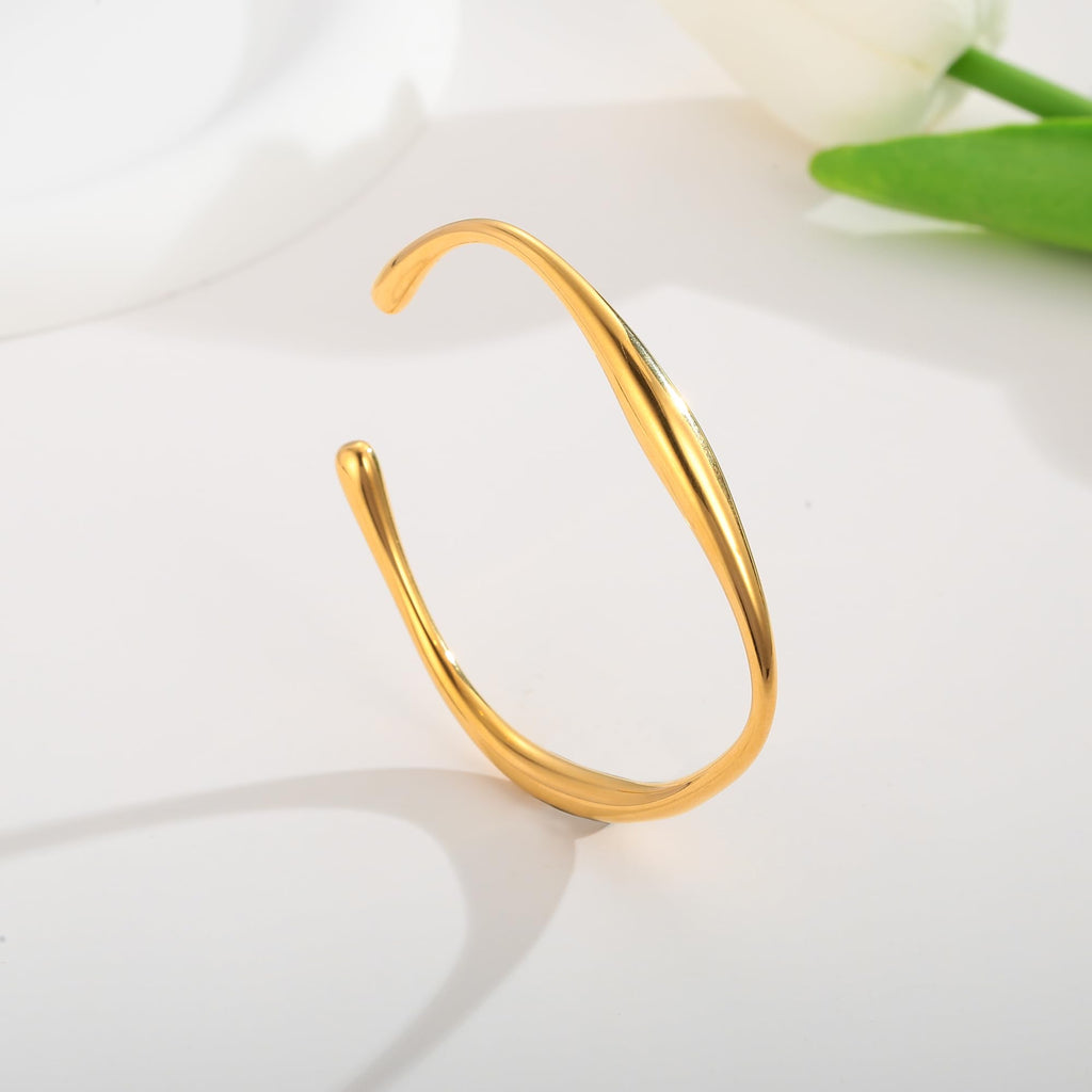 WOWORAMA Dainty Gold Cuff Bracelet for Women, Gold-Plated