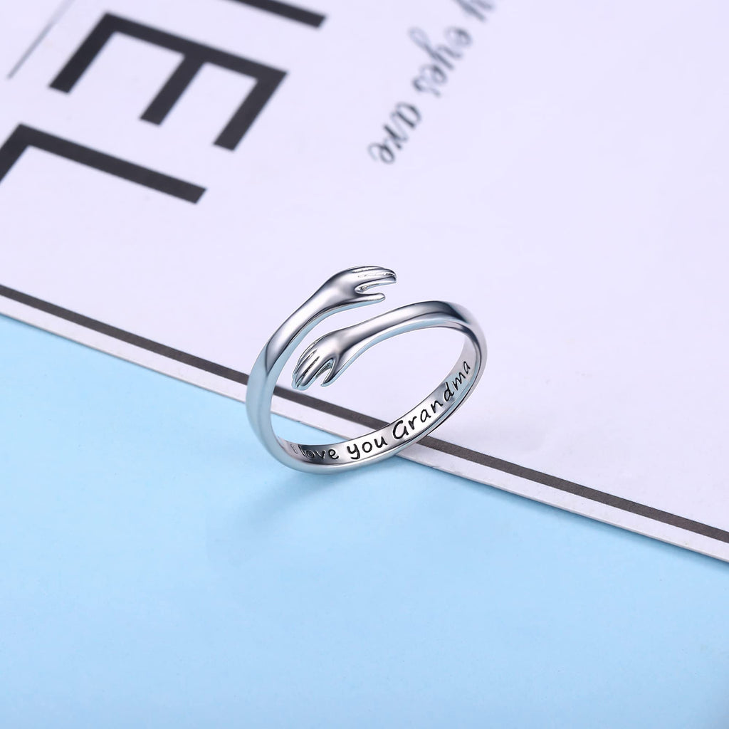 Yesteel Grandma Gifts Grandma Ring, I Love You Grandmother Hug Rings Grandma Jewelry Grandma Birthday Christmas New Best Great Grandma Mothers Day Gifts for Grandma