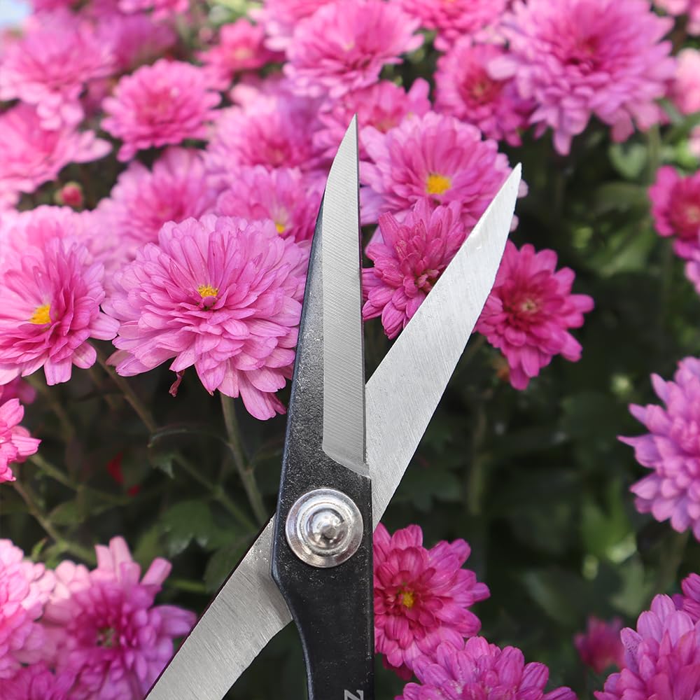 Zenport ZS104 Deluxe Scissors, 8 inches long, Horticulture & Craft Scissors with Durable Carbon Steel Blades, Precision Cutting of Plants, Garden, Fruit, and Craft Materials
