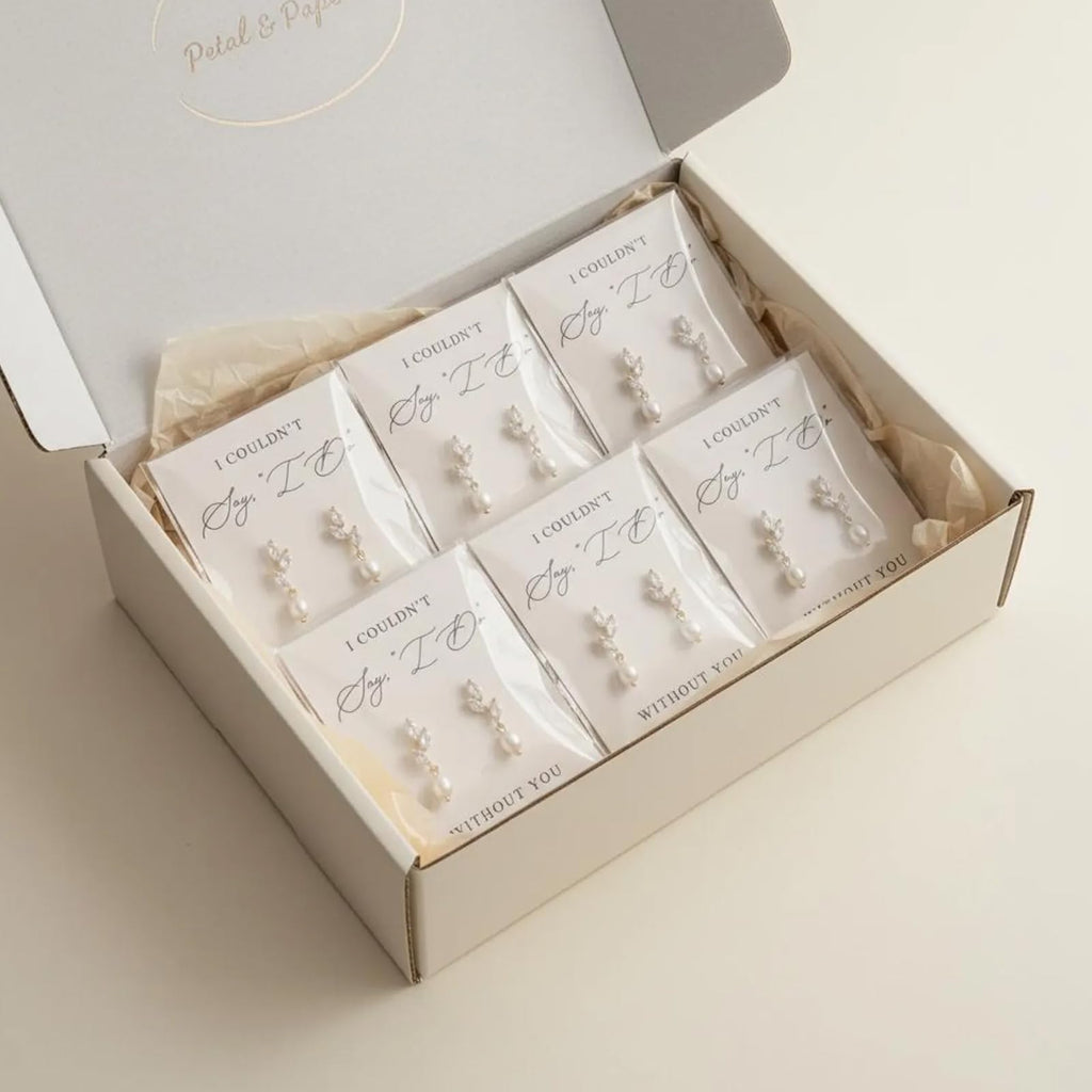 Bridesmaid Gifts Earrings Set of 4/6/8 Pearl Knot Earrings with Message Cards Bridesmaid Proposal Gifts Wedding Day Thank You Gift Bridesmaids Jewelry Set