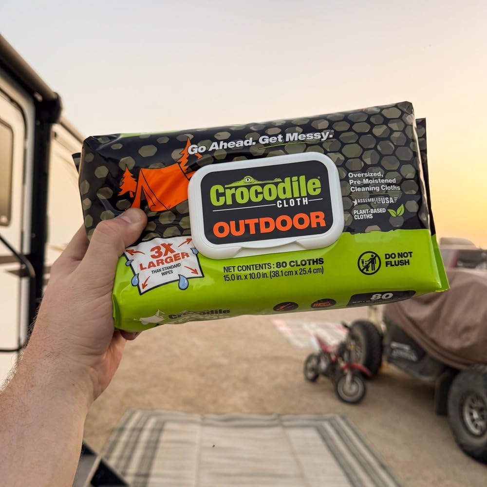Crocodile Cloth Outdoor Plant-Based Skin Safe Cleaning Wipes, 80 Count