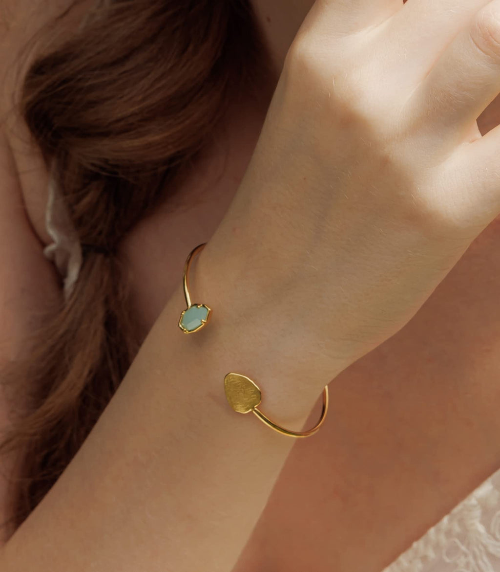 OZEL – Women’s Gold Cuff Bracelets – 18K Gold Plated Textured Bangles with Multi-Color Crystal & Rhinestone Accents – Layered Stacking Jewelry (Green Opal, Free)
