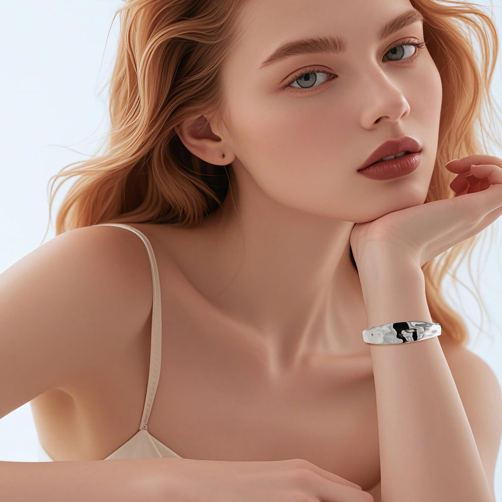 Desnuage Silver Thin Cuff Bracelet Vintage Hammered Texture Style Statement Open Bangle Chunky Bracelets for Women