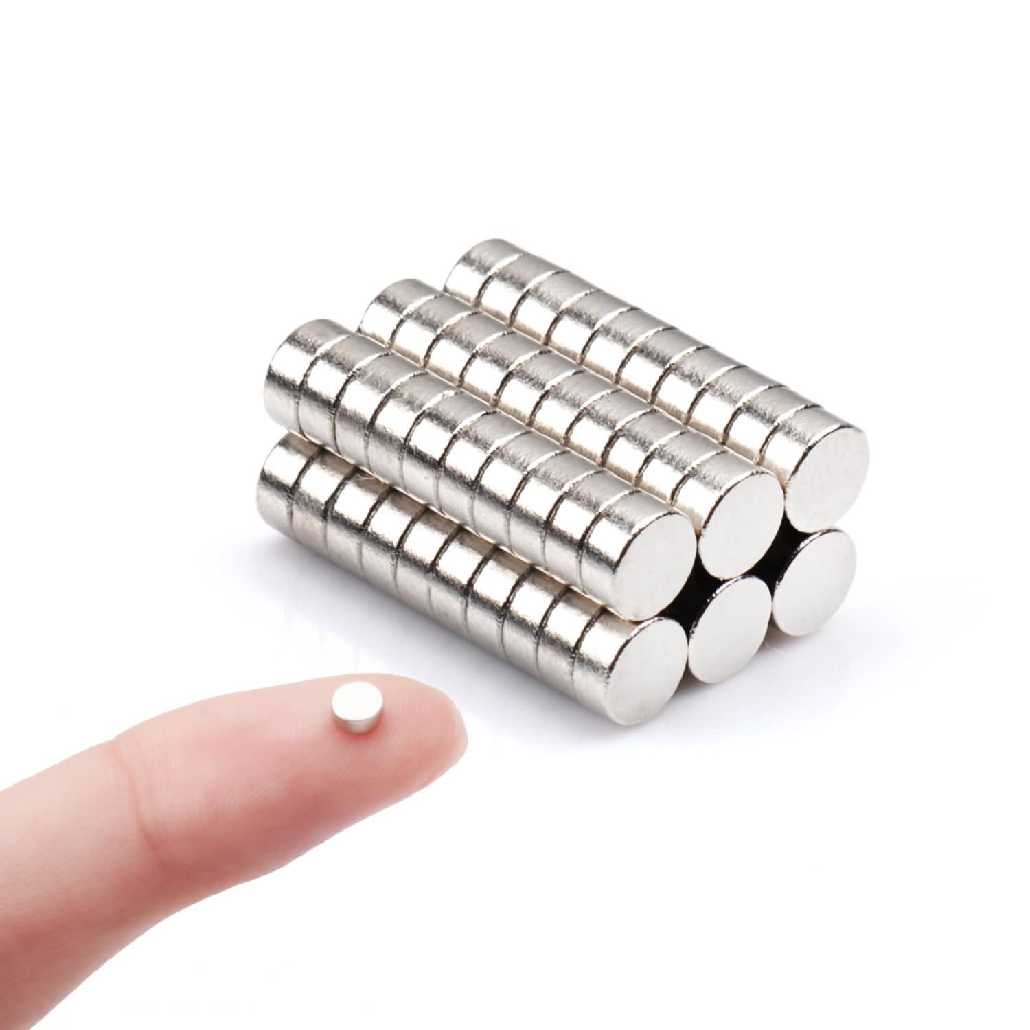 Deryun 100pcs Mini Magnets, Small Round Disc Magnets for Crafts, Card Making, Craft Projects, Model Making, Warhammer 40k, D&D, Miniature War Gaming, 4x2mm Silver Steel Finish