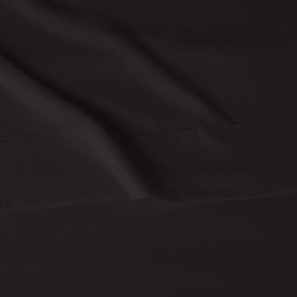 Amazon Basics Lightweight Super Soft Easy Care Breathable Microfiber 4 Piece Cozy Comfortable Bed Sheet Set, Wrinkle Resistant with 14-Inch Deep Pockets, Queen, Black, Solid