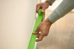 FrogTape Multi-Surface Painter's Tape with PAINTBLOCK, 1 in Wide (0.94 in x 45 yd), Quick Stick Medium Adhesion, Premium Green Painters Tape Removes Clean, 1 Roll (1396748)