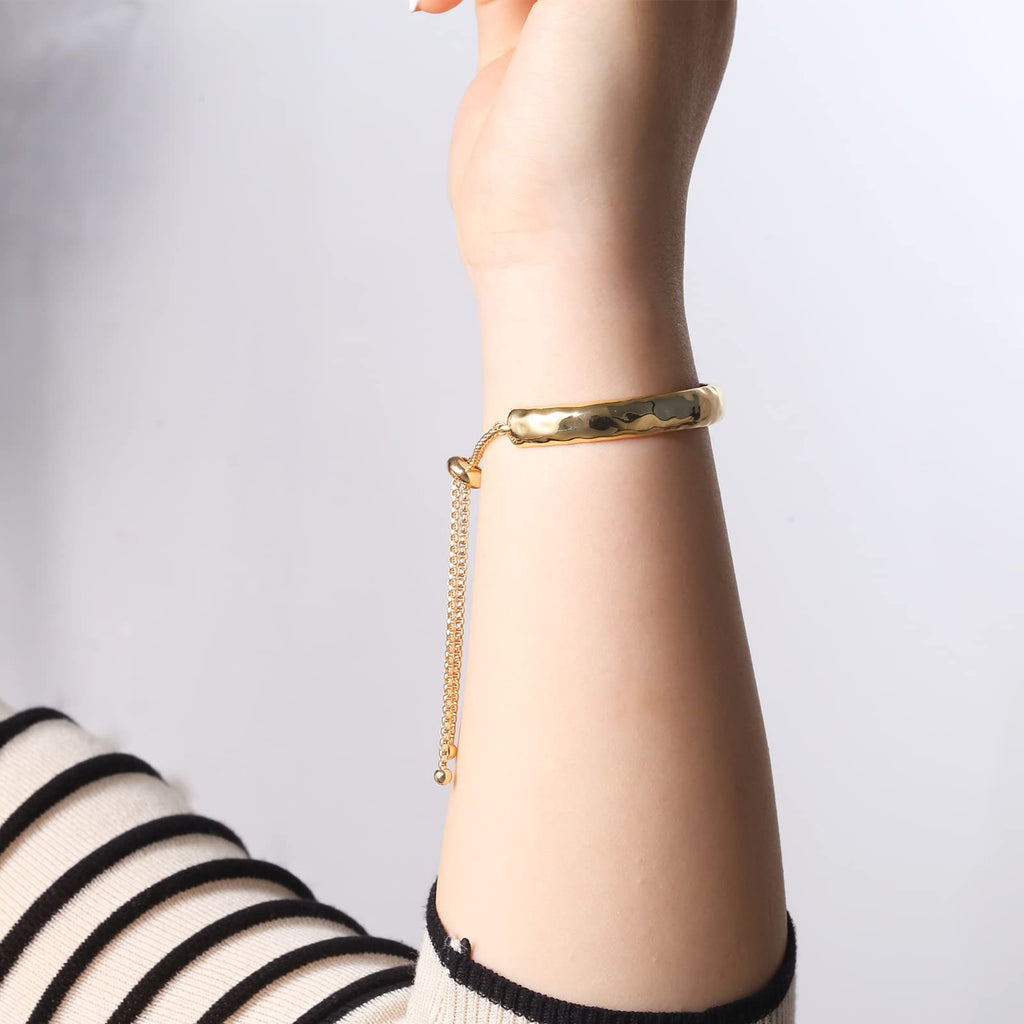 WOWORAMA Gold Hammered Bangle Bracelet for Women, Gold-Plated