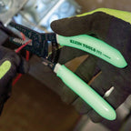 Klein Tools 11055GLW Wire Stripper / Cutter, Made in USA, Klein-Kurve Stripper / Cutter, 10-18 AWG Solid, 12-20 AWG Stranded Wire, Glow in the Dark Grips