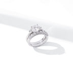 Amazon Essentials Sterling Silver Platinum Plated, Infinite Elements, Cubic Zirconia, Three Stone Ring with Matching Wedding Band, Size 7