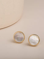 S.Leaf Minimalism Mother of Pearl Stud Earrings Sterling Silver Round Disc Stud Earrings for Women (yellow gold)