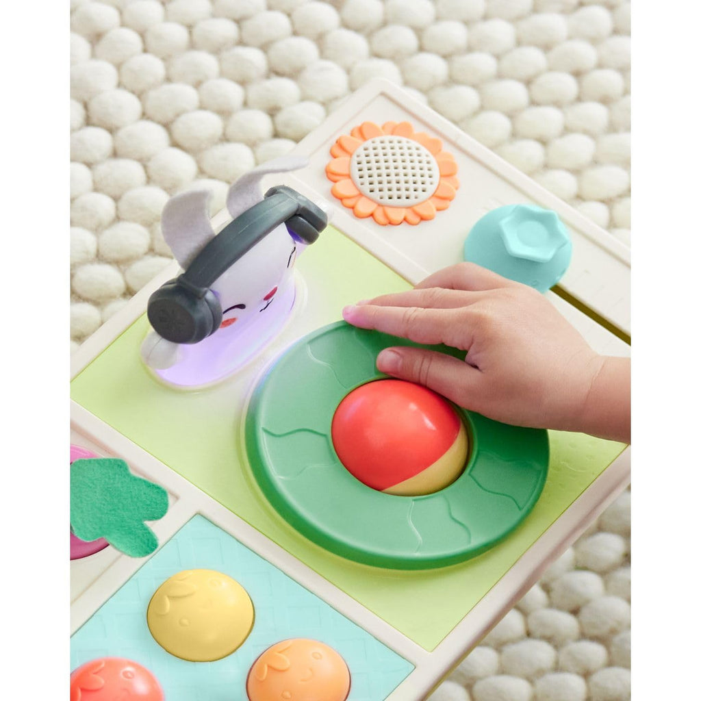 Skip Hop Baby Musical DJ Set Toy with Lights, Songs, Sound Effects, and Soft Textures, Farmstand Let The Beet Drop DJ Set