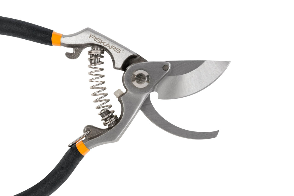 Fiskars Forged Steel Bypass Pruning Shears, Garden Tools, 3/4" Cut Capacity
