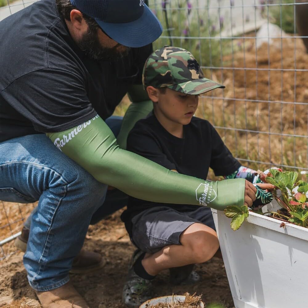 FARMER'S DEFENSE Gardening Arm Sleeves|UV Cooling Protective Sleeve Women & Men|Anti-Scratch Cover Sun UPF Outdoor Protection - Forest Green - L/XL