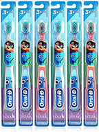 Oral-B Battery Powered Kids Manual Toothbrush, Finding Dory Characters, for Children and Toddlers 3+, Extra Soft Bristles - Pack of 6 (Characters and Colors Vary)