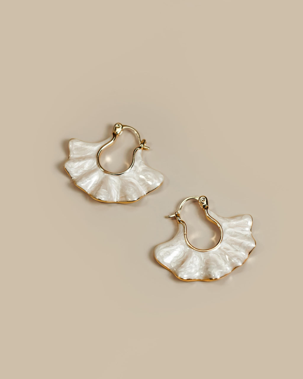 SNGIA 18K gold plated White Cream Enamel Flower Stud Statement Earrings for Women by SNGIA, Dainty Bold Retro Handmade Trendy Natural Sea Summer Boho Seashell Beach Fan Shape Summer Vacation Huggie Bohemian Jewelry Gifts Accessories