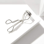 Tweezerman Classic Eyelash Curler for All Eye Shapes with Refill Pads