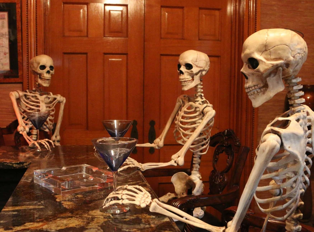 Crazy Bonez Original Pose-N-Stay Halloween Skeleton, 5 FT – Life-Size