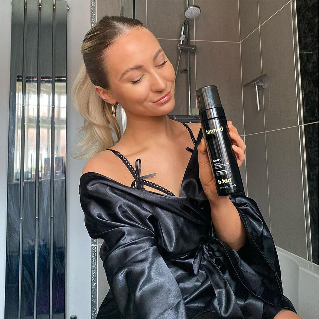 b.tan Dark & Ultra Long Lasting Self Tan Kit | Besties Bundle - Tanning Mousse Duo with Mitt Applicator Glove, 1 Hour Express, Fast Sunless Tanner, Face & Body, No Fake Tan Smell, 6.7 Fl Oz