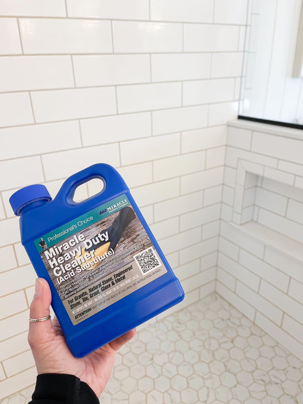Miracle Sealants Miracle Heavy Duty Non-Acidic Cleaner, Tile & Stone Cleaner & Grout Haze Remover, Quart