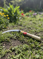 Hounen Miyawaki Nejiri Kama Weeder – Japanese Weeding Sickle, Twisted Stainless Steel, 4.7 in (12 cm) Blade, 13 in (33 cm), Root Slicer for Garden Beds & Crabgrass, Made in Japan (Japanese Steel)