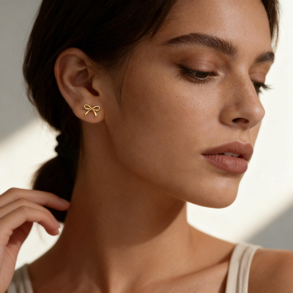 SLUYNZ Solid 925 Sterling Silver Tiny Bow Earrings Stud for Women Teen Girls Small Bowknot post Stud Earrings (B-Gold Plated)