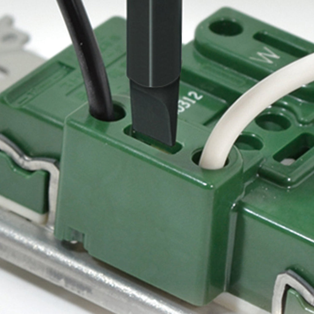 VESSEL BALL GRIP 1/4" Hex. Bit Interchangeable Screwdriver (Bit 3PC. (+1, +3 / +2, -6 / PZ2, PZ3) SET. 220W3J1)